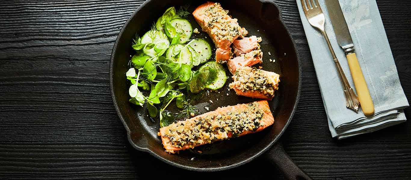 Salmon Fillets with an Almond Pesto Crust 
