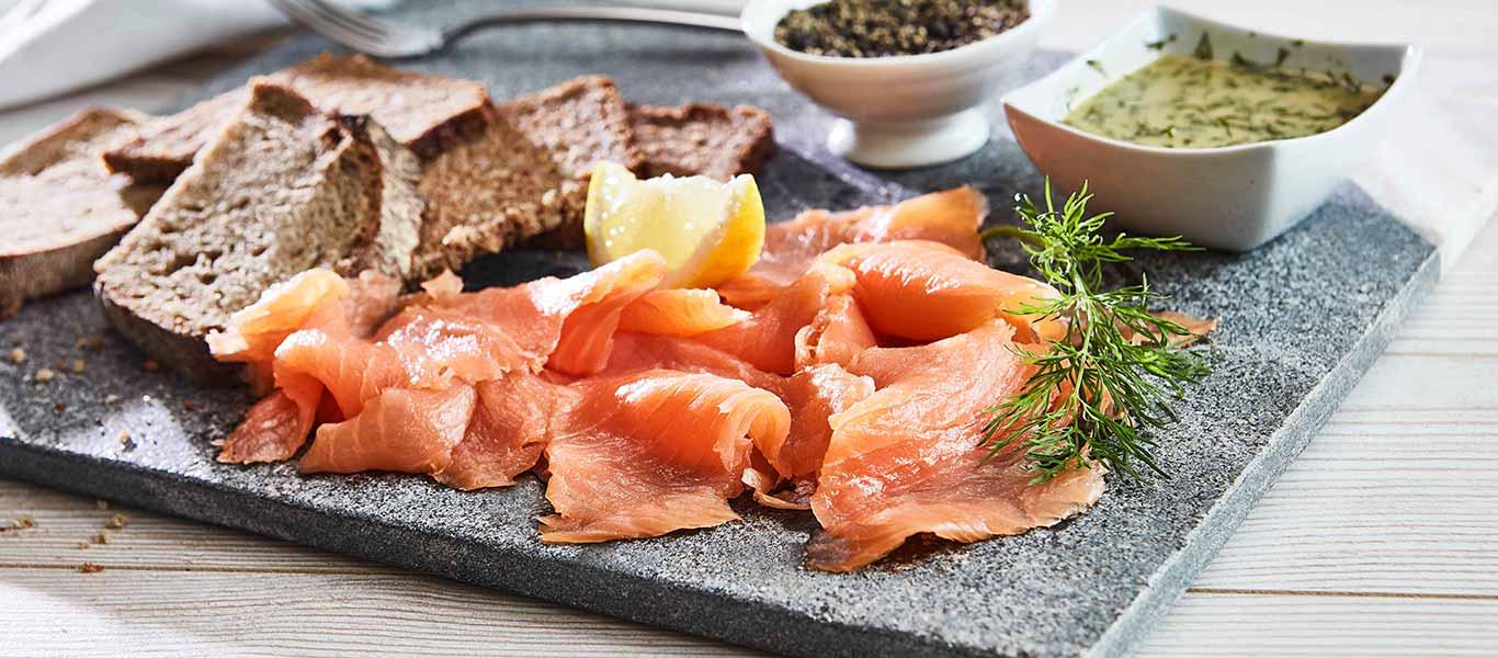 Smoked Salmon with Dill & Mustard Sauce