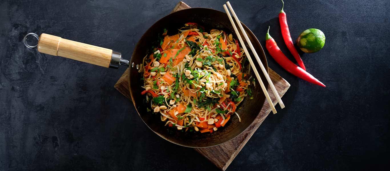 Chinese New Year Recipes - Vegetable Chow Mein Noodles