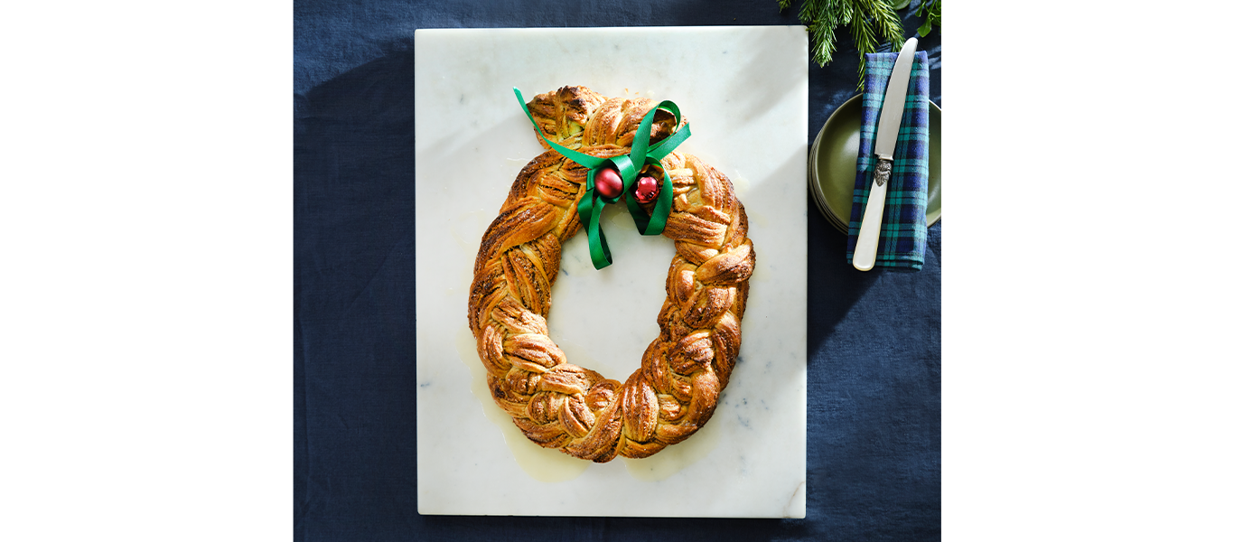 Edible Christmas Wreath | Fun Christmas Baking Ideas
