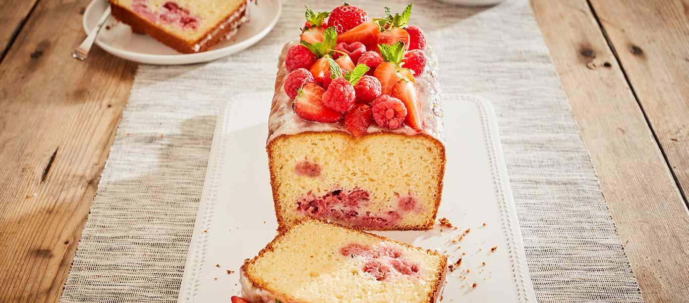 Lemon & Raspberry Drizzle Cake Recipe