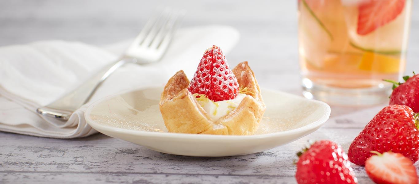 Strawberry and Mascarpone Tarts Recipe