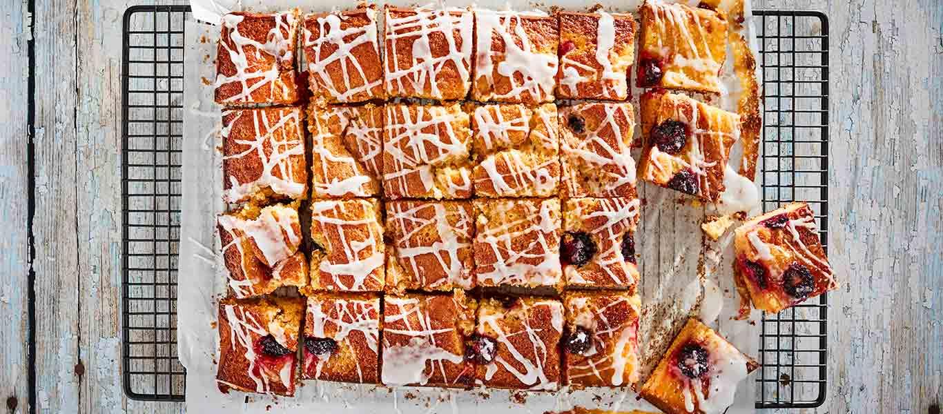 Easiest Sweet Tray Bakes to Bake
