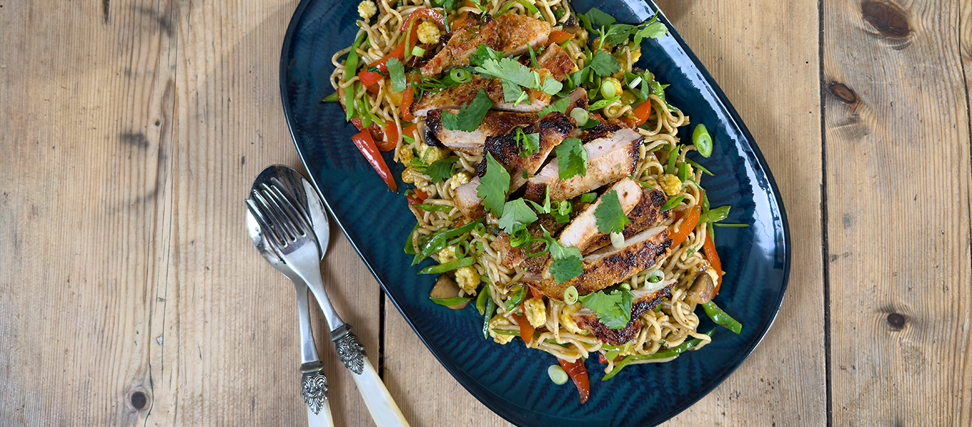 Salt & Chilli Pork With Veggie Chow Mein