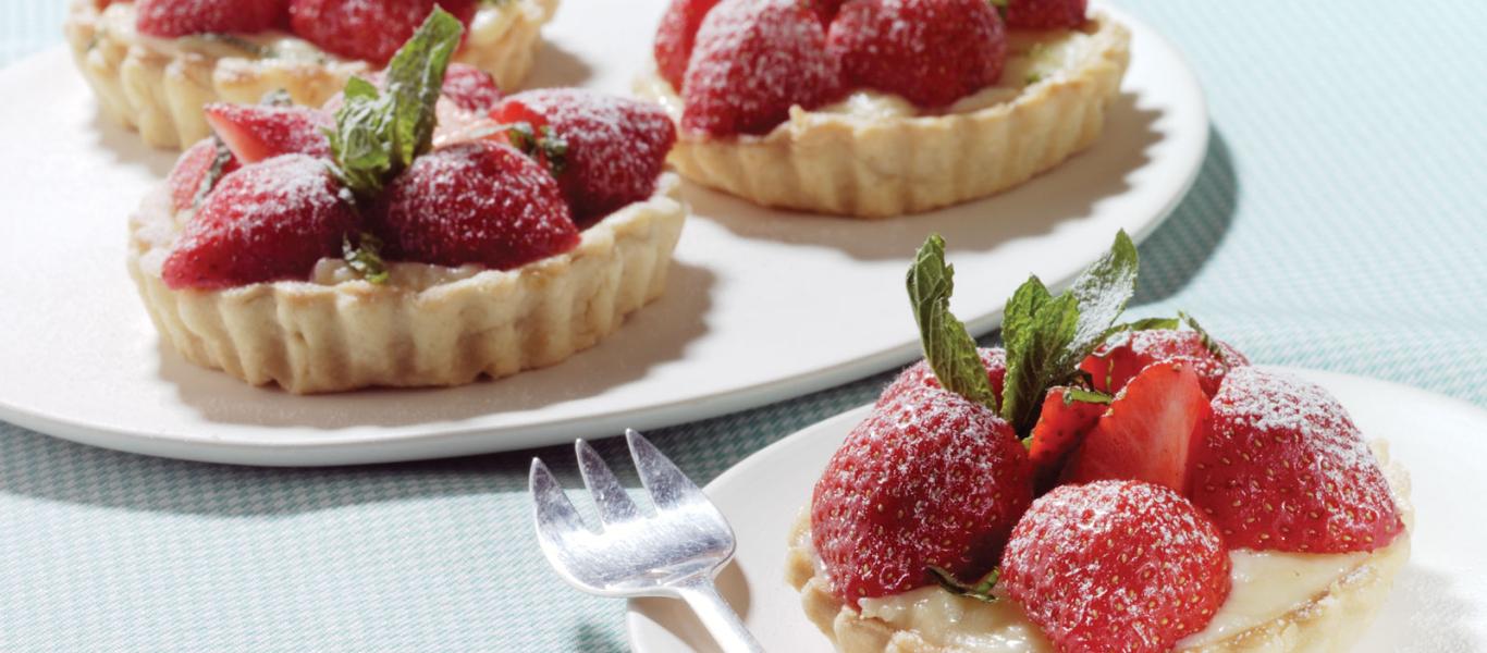 Strawberry Tarts with Crème Patissiere 